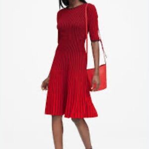 Red and navy midi knit dress Banana Republic S
